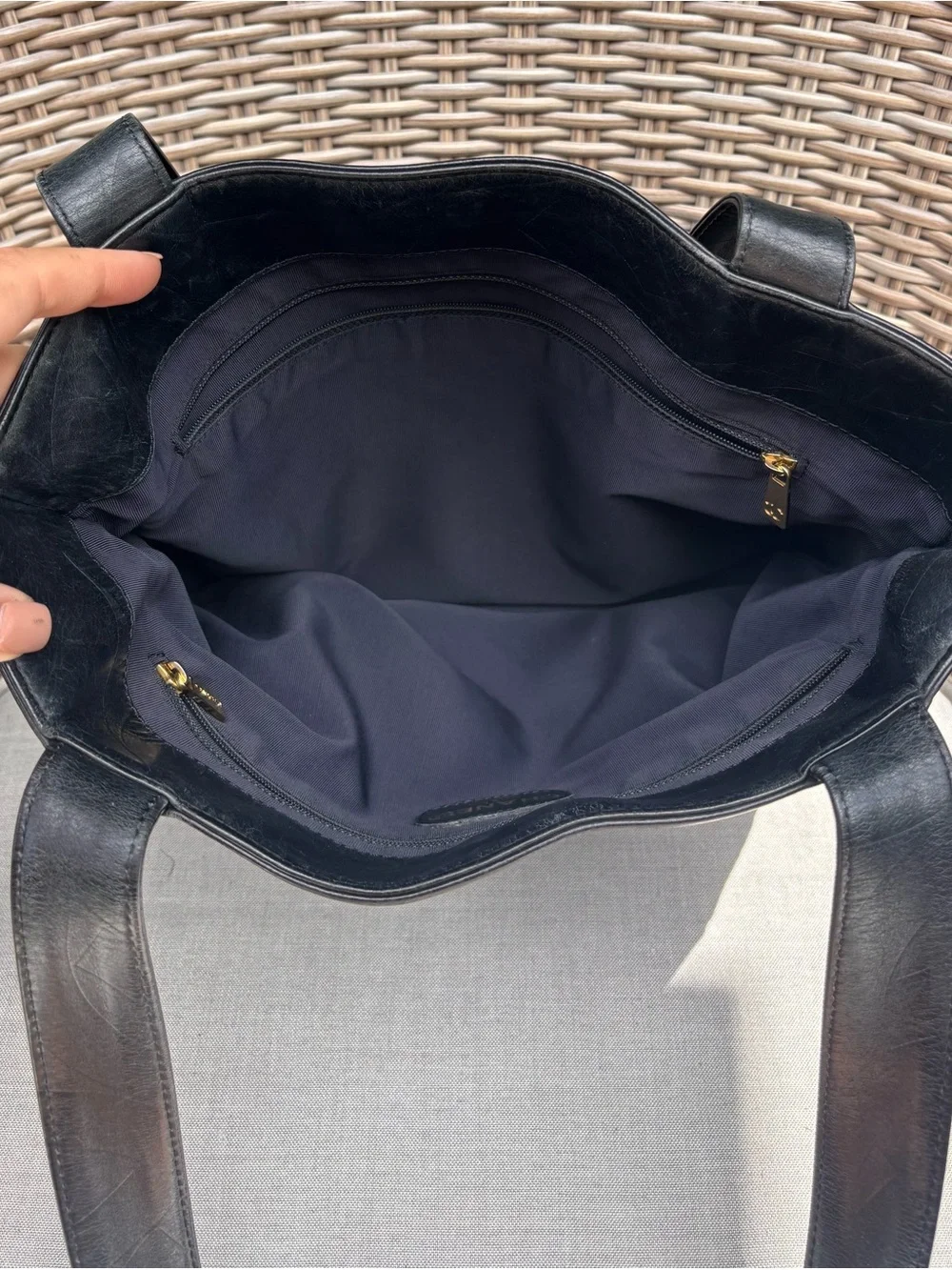 Authentic CHANEL black lambskin CC logo tote